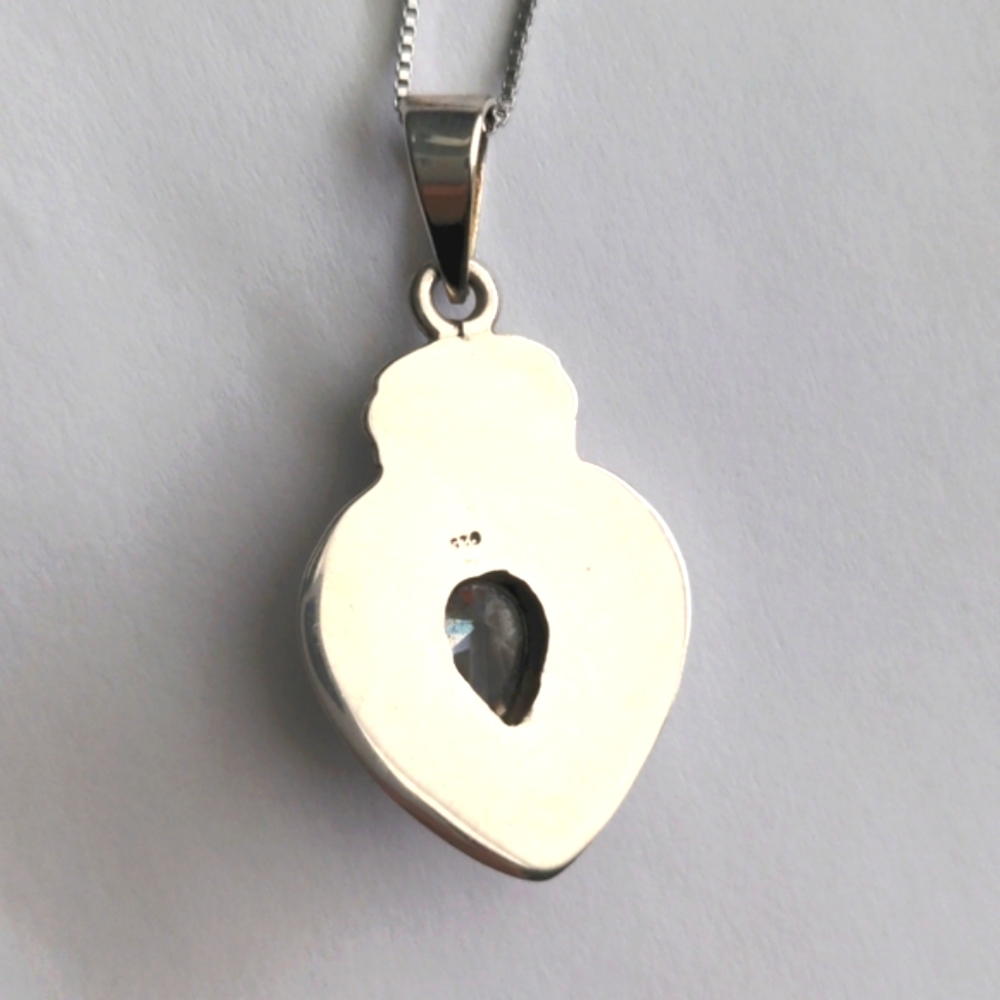 New White Topaz Solid Sterling Silver Heart & Crown Pendant Necklace. Box Chain - Picture 6 of 7